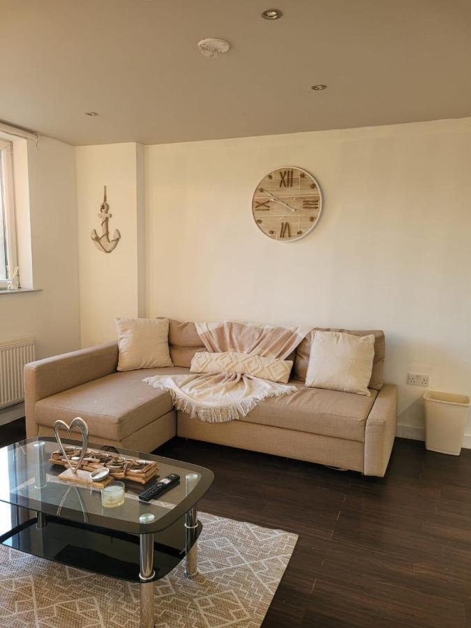 Amazing London 1 Bedroom Flat In Astral House As18 Norbury  Ngoại thất bức ảnh