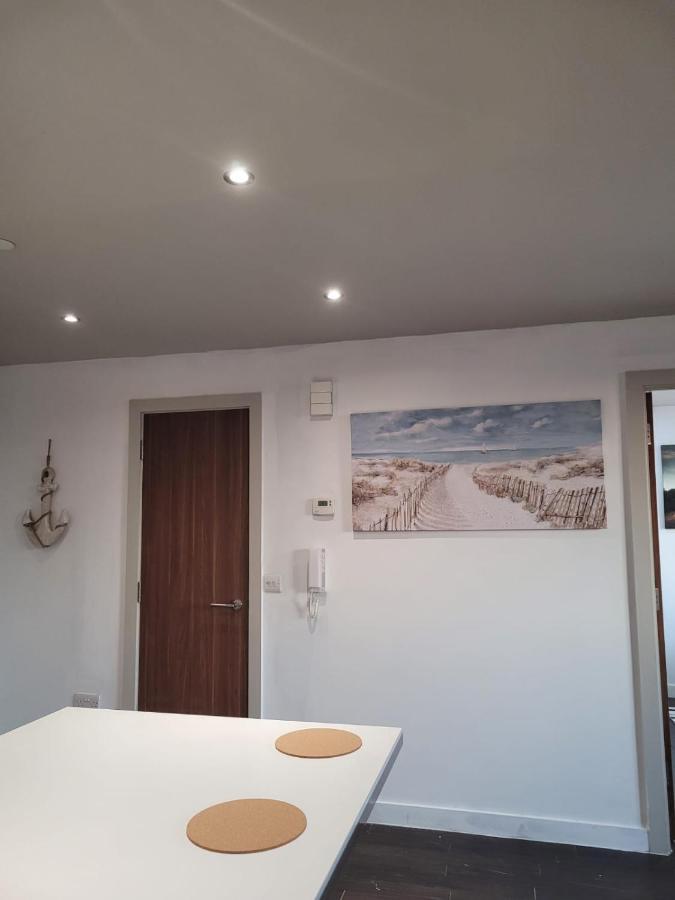Amazing London 1 Bedroom Flat In Astral House As18 Norbury  Ngoại thất bức ảnh